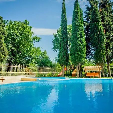 Apartcomplex Ritza 4* Sveti Konstantin